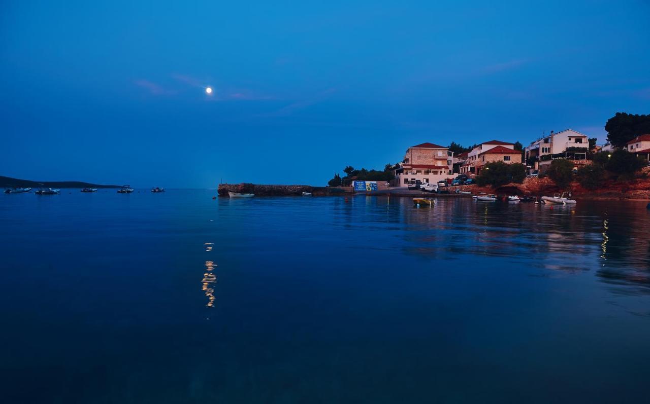 Bed and Breakfast Pansion Braco Завала Екстер'єр фото